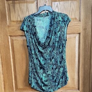 Worthington Black and Green Ruched Cap Sleeve Blouse
